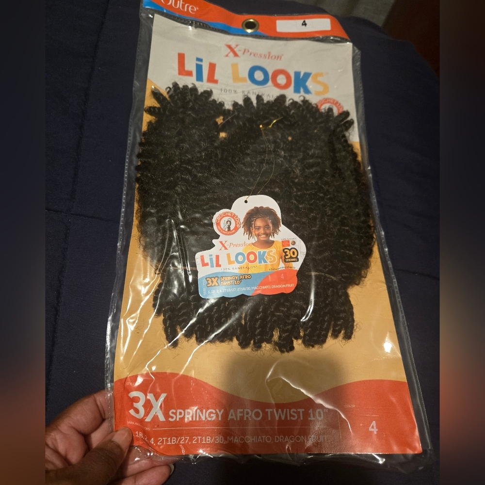 Outre Xpression Lil Looks Springy Afro Twist Hair